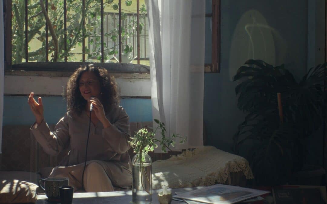 «LEVE»: FRANCESCA ANCAROLA ESTRENA VIDEOCLIP DE ÁLBUM DE CANCIONES DE HUGO MORAGA