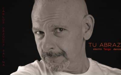 CARLOS VÁZQUEZ SAVINA DEJA MANIFIESTO SU TALENTO CON EL LANZAMIENTO DE NUEVA VERSIÓN DE “TU ABRAZO”