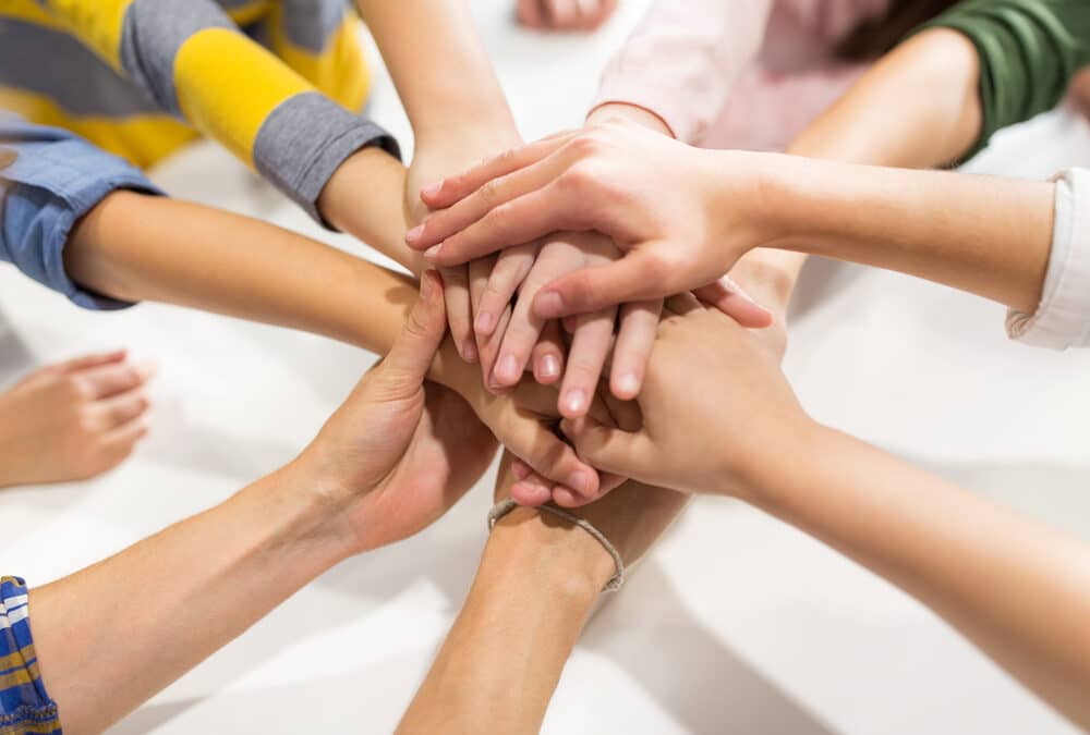 «VOCES PROTAGÓNICAS DE NIÑECES»: LAS NIÑAS Y NIÑOS TOMAN LA PALABRA EN PLACILLA DE PEÑUELAS