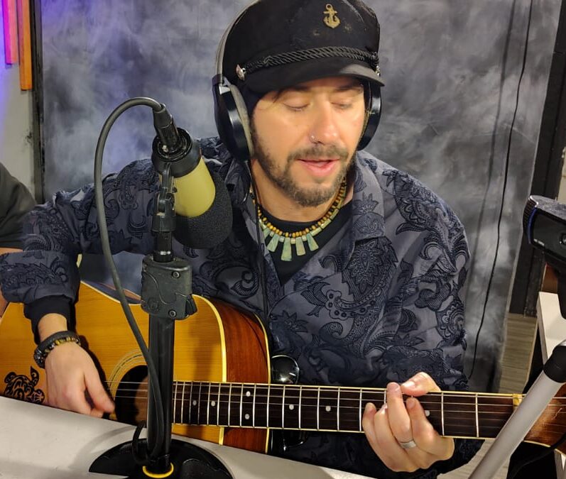 SÄLMON JACK: EL NUEVO PROYECTO HARD ROCK DE NUESTRO BLUESMAN, LVIS IV